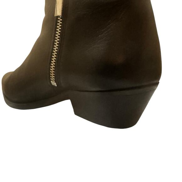 Thursday Boot Co | Women’s 7 | Black Leather | Pointed Toe Booties Block Heel - Picture 12 of 12